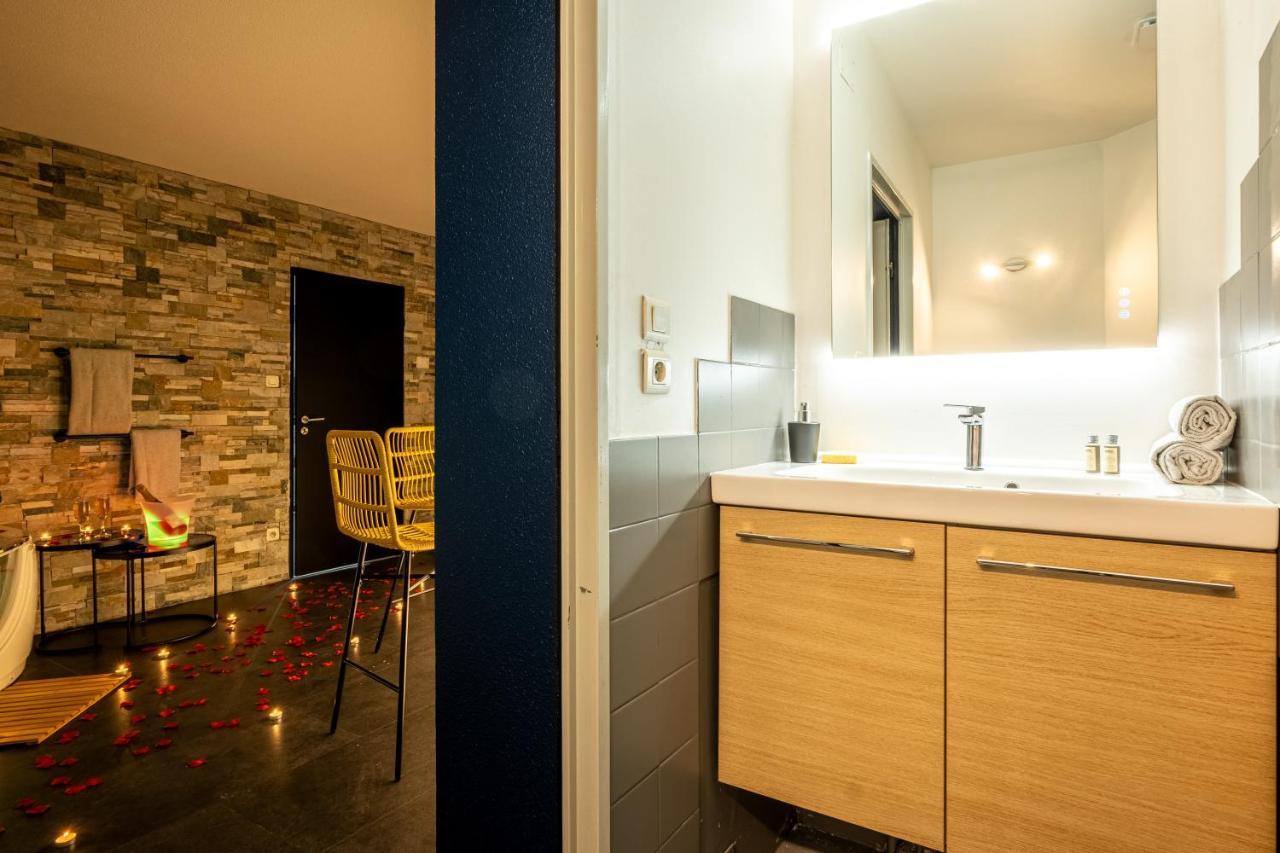 Cocon Relax - Jacuzzi - Cinema Apartamento Montbéliard Exterior foto